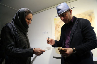 افتتاحیه نمایشگاه آثار بزرگمهر حسین‌پور در گالری سیحون