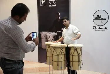 رونمایی از دو ساز کوبه ای "دف" و "دُم دُم" در برج میلاد تهران