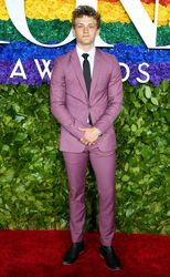 rs_634x1024-190609142150-634-tony-awards-red-carpet-fashions-Benjamin-Tyler-Cook