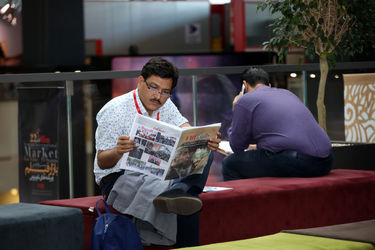 سومین روز سی و هفتمین جشنواره جهانی فیلم فجر در پردیس چارسو