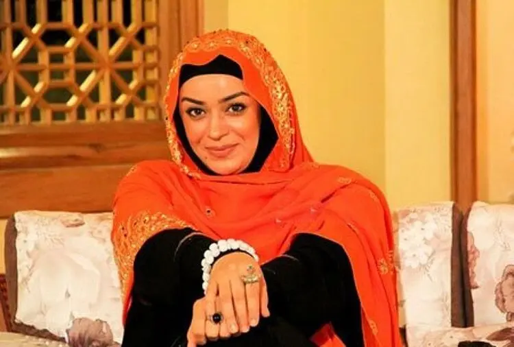 الهام چرخنده با یک روحانی‌ ازدواج کرد/ عکس