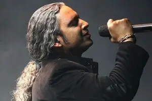 Fallahi to Sing at Milad Tower