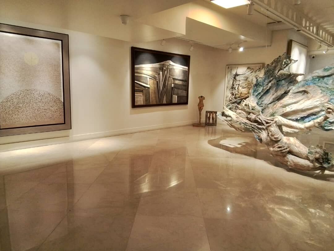 Raha Gallery Collection 