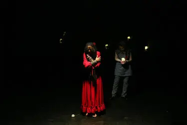 نمایش " گوژپشت نتردام" در تماشاخانه باران