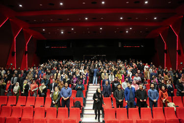 اکران فیلم "قرارمون پارک شهر" در باغ کتاب