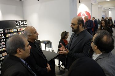 رنگ وستا در نخستین آرت فر تهران