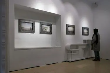 نمایشگاه عکس سکوت در عمارت روبرو