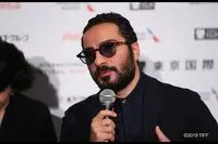 پارچه سیاه از صورت نوید محمدزاده کنار رفت!