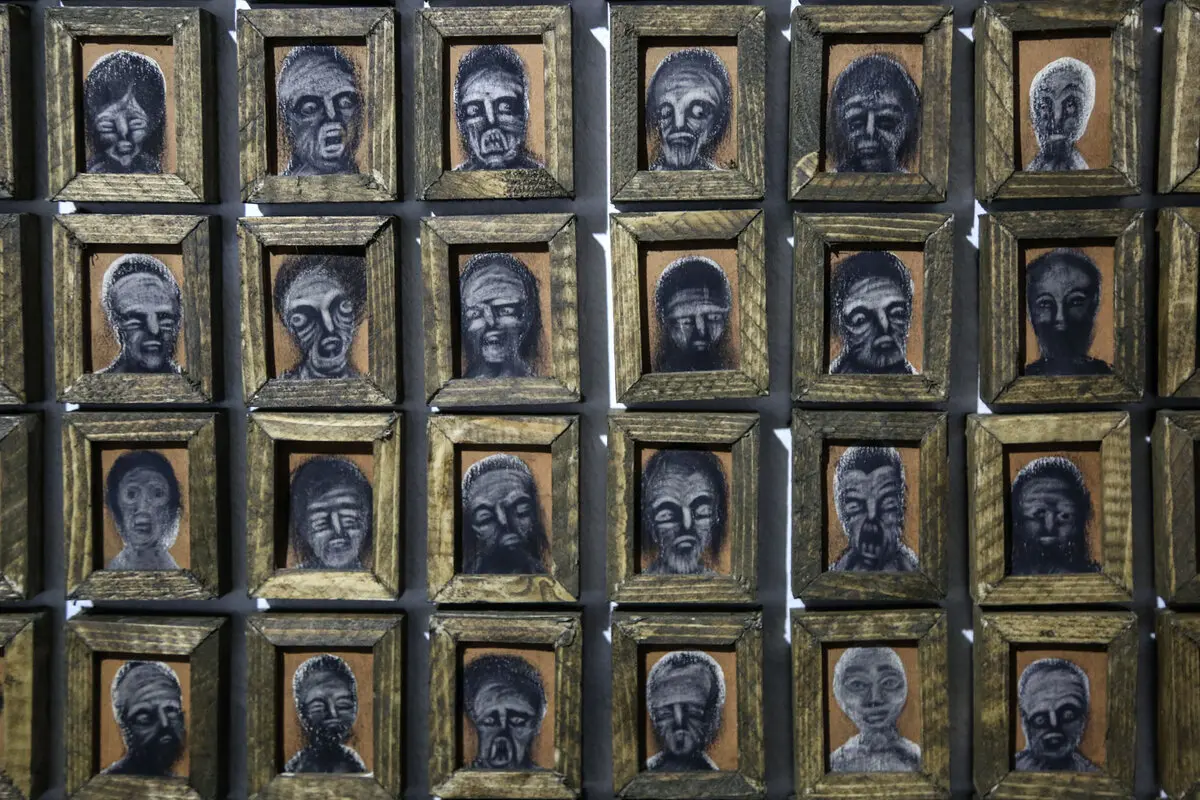 Art Show by Peybak Opens
