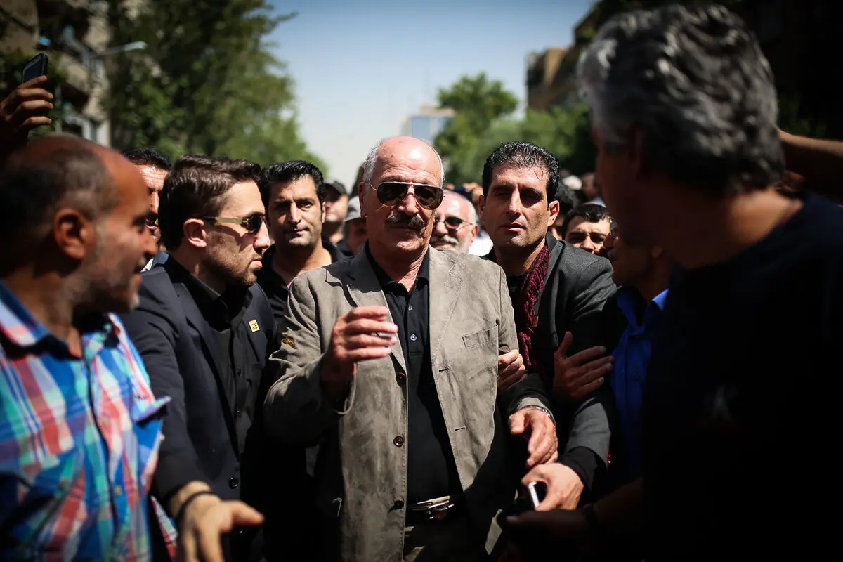 تشییع پیکر ناصر ملک مطیعی در خانه سینما