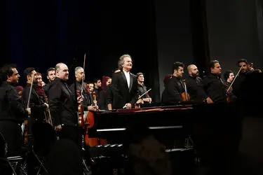 ارکستر سمفونیک تهران در تالار وحدت