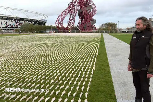 عروسک‌های کفن‌پوش در یک پروژه هنری