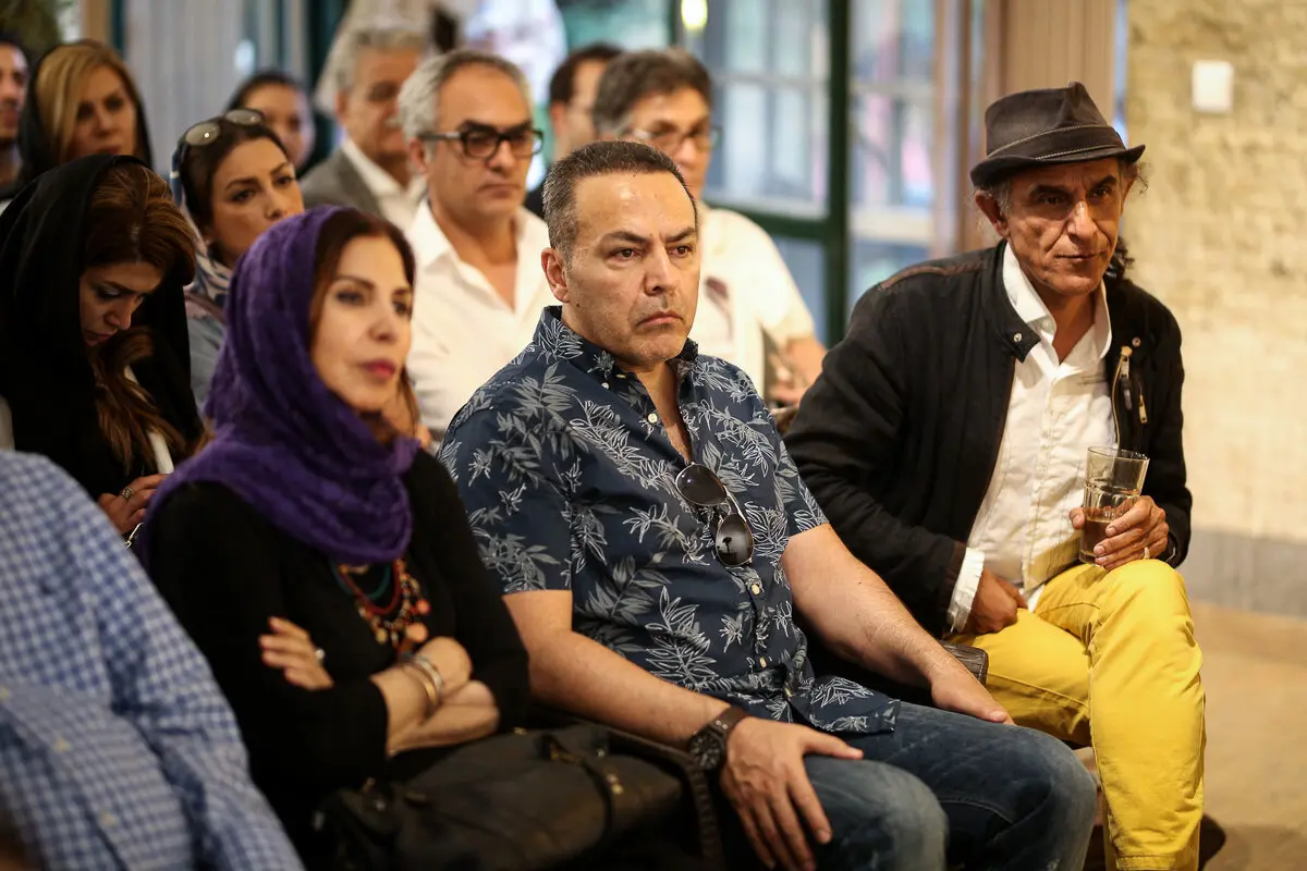 ببینید: فریبرز عرب‌نیا پس از مدت‌ها در مراسم بزرگداشت کیارستمی ظاهر شد