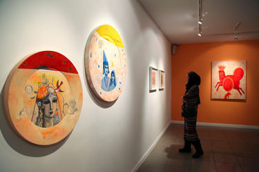 نمایشگاه نقاشی‌ و ویدئوهای ستاره حسینی در گالری ویستا