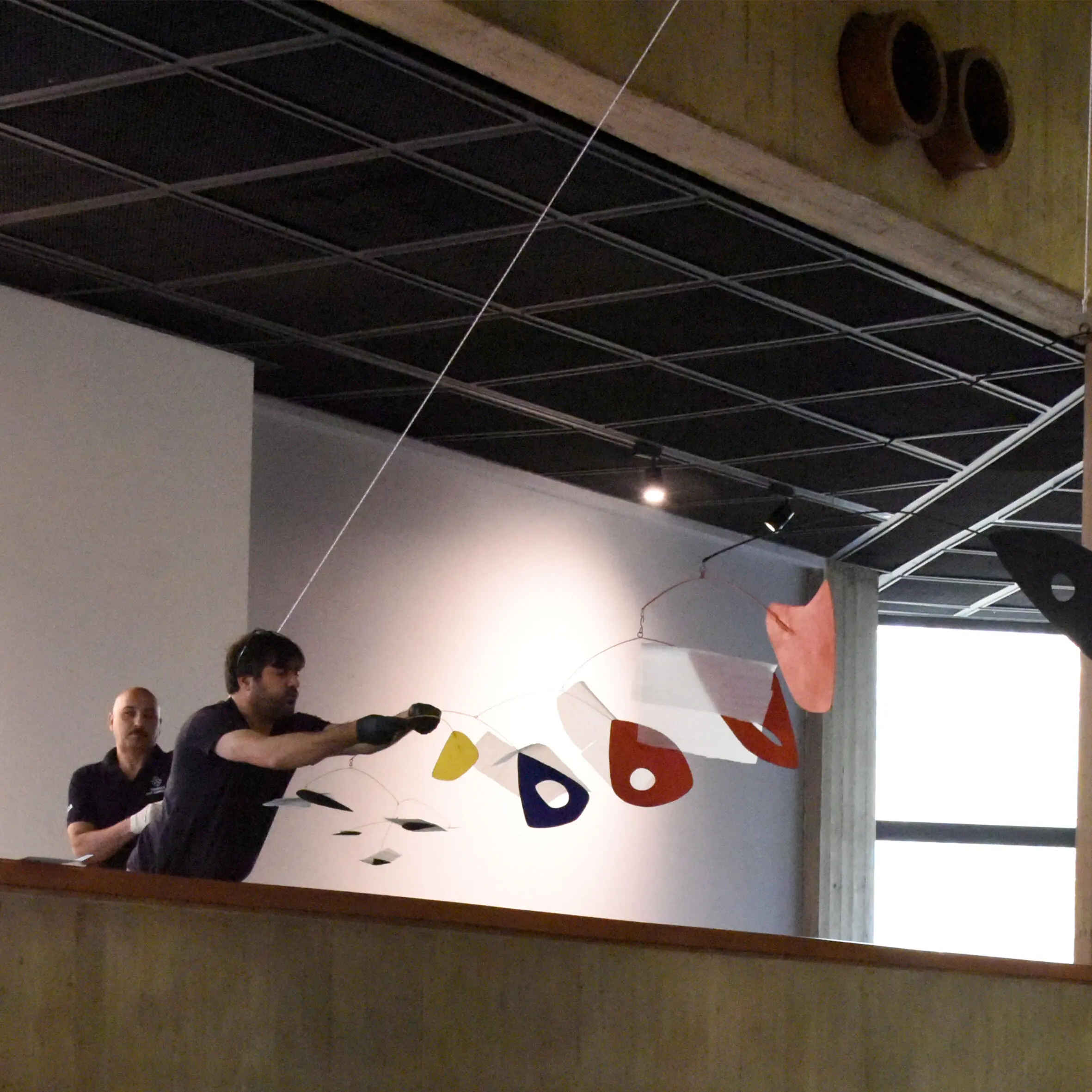 Tehran museum of Contemporary Art (TMCA) reinstalls Calder’s “Orange Fish” after renovation