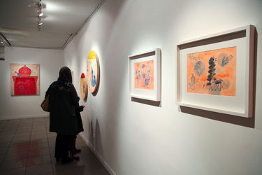 نمایشگاه نقاشی‌ و ویدئوهای ستاره حسینی در گالری ویستا