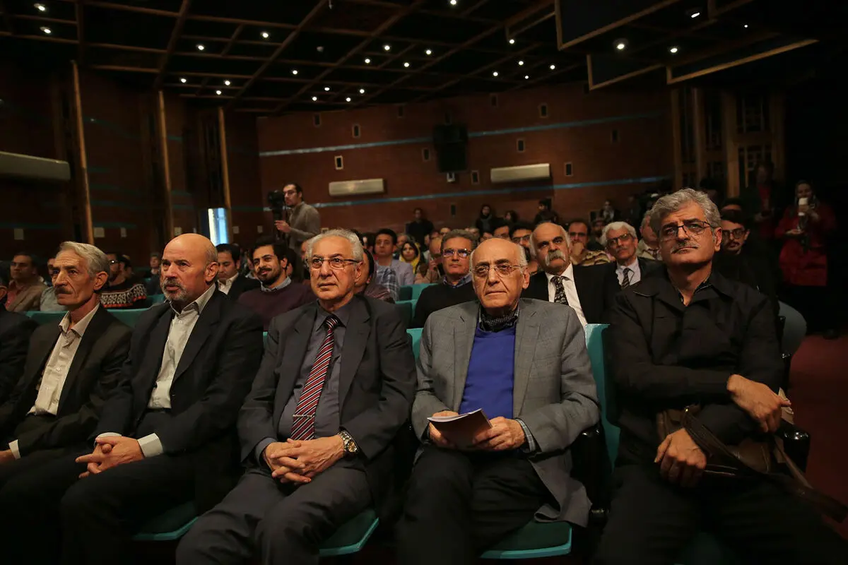 نمایشگاه 