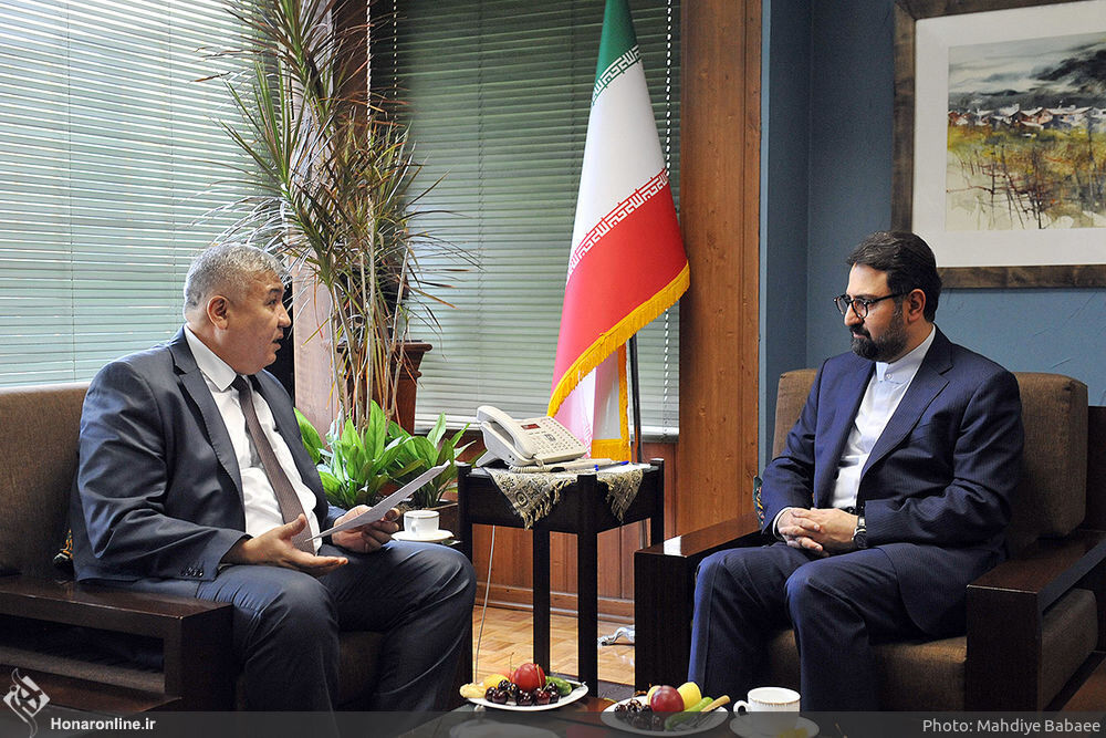 Uzbekistan asks Iran for copy of page from rare Quran for museum