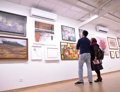 در ایران‌آرت نقاشی ببینید: آثار آخر سالی در گالری دید