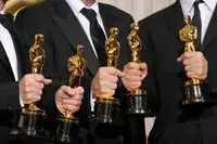 اسکار عقب‌نشینی کرد / تاخیر در اهدای جایزه فیلم عامه‌پسند