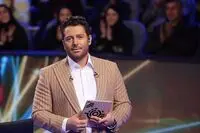 توضیح معاون سیما درباره دستمزد گلزار و فراستی