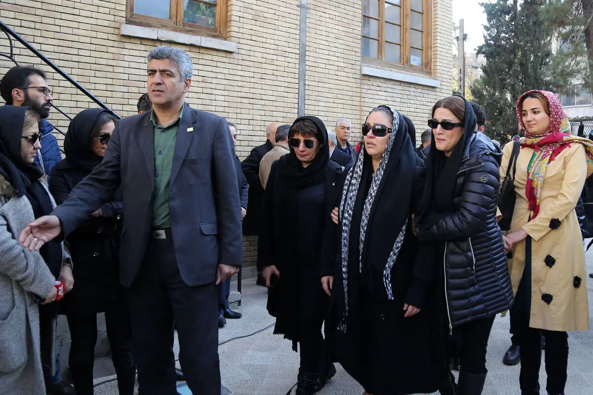 تشییع پیکر پیام صابری در خانه سینما