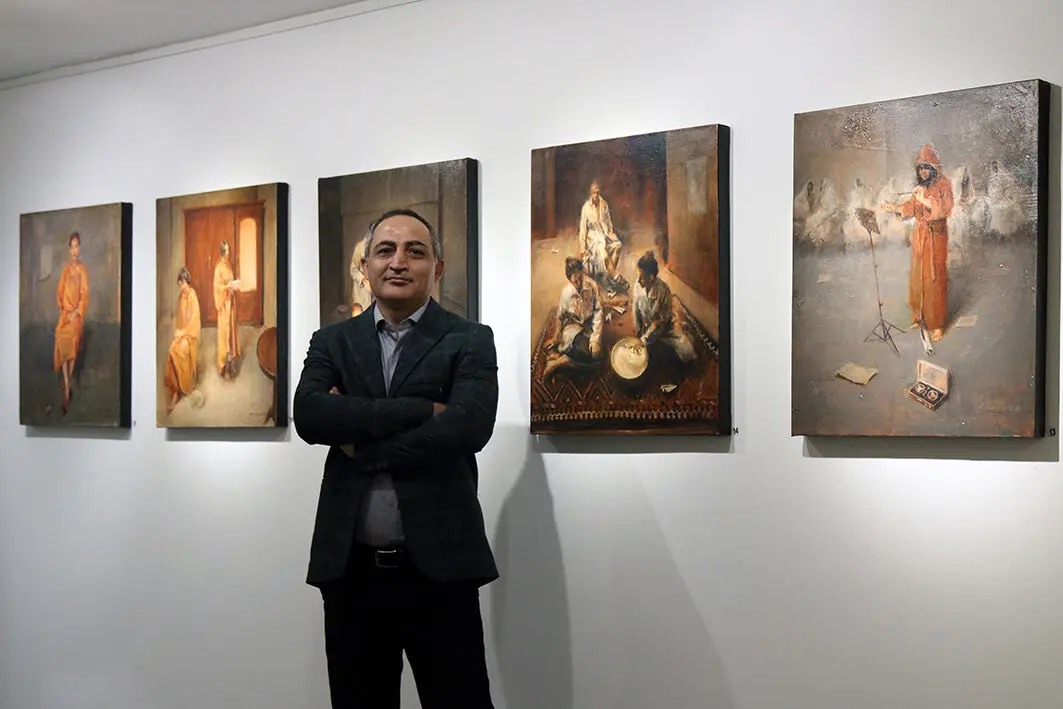 گالری مژده میزبان عظیم مرکباتچی