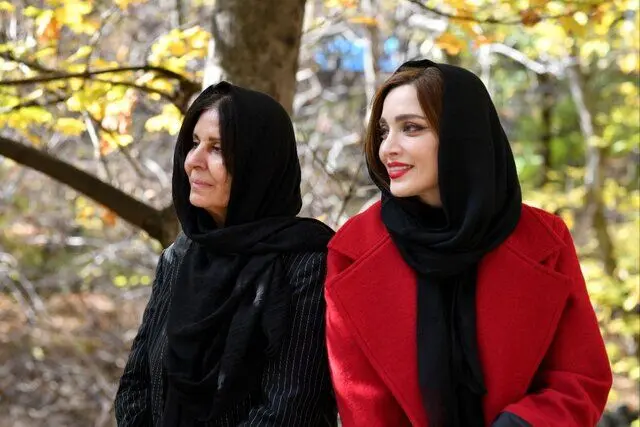 ملاقات با بهنوش طباطبایی و گلچهره سجادیه این سه شب پس از افطار در تئاتر شهر