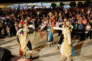 Avesta band’s album of happy Iranian folk songs ready for release