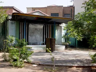 کافه نادری