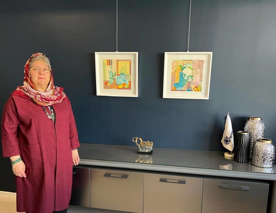 Farahnaz Hamedanizadeh with Gouache Vesta colors in Vesta color