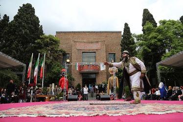 پانزدهمین دوره جشن خانه تئاتر در خانه هنرمندان