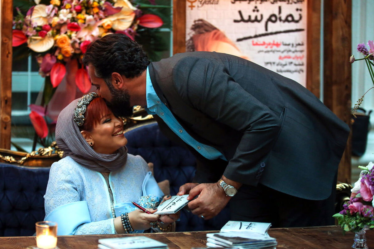 رونمایی از آلبوم بهاره رهنما در باغ یکتا