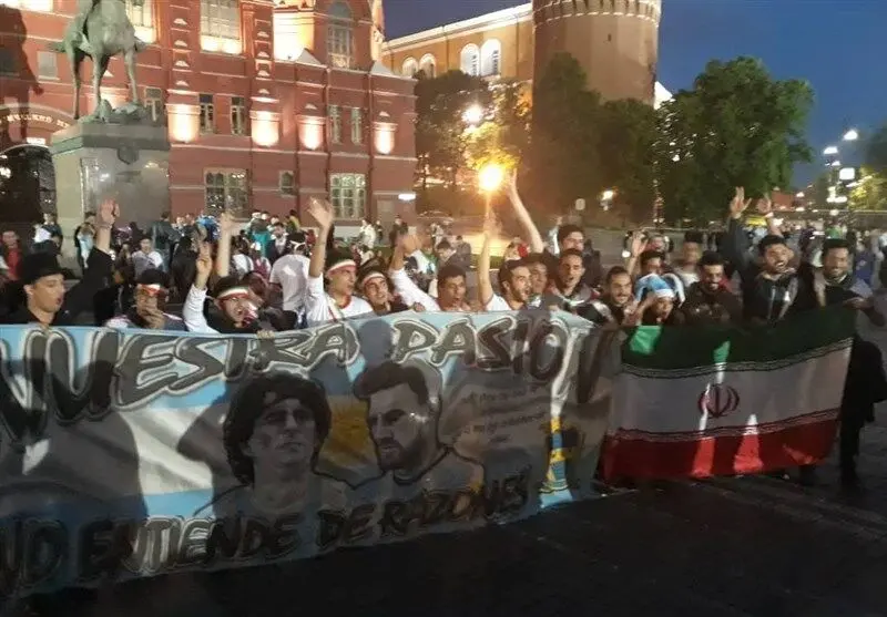 ببینید: اقدام عجیب هواداران ایرانی و واکنش رونالدو