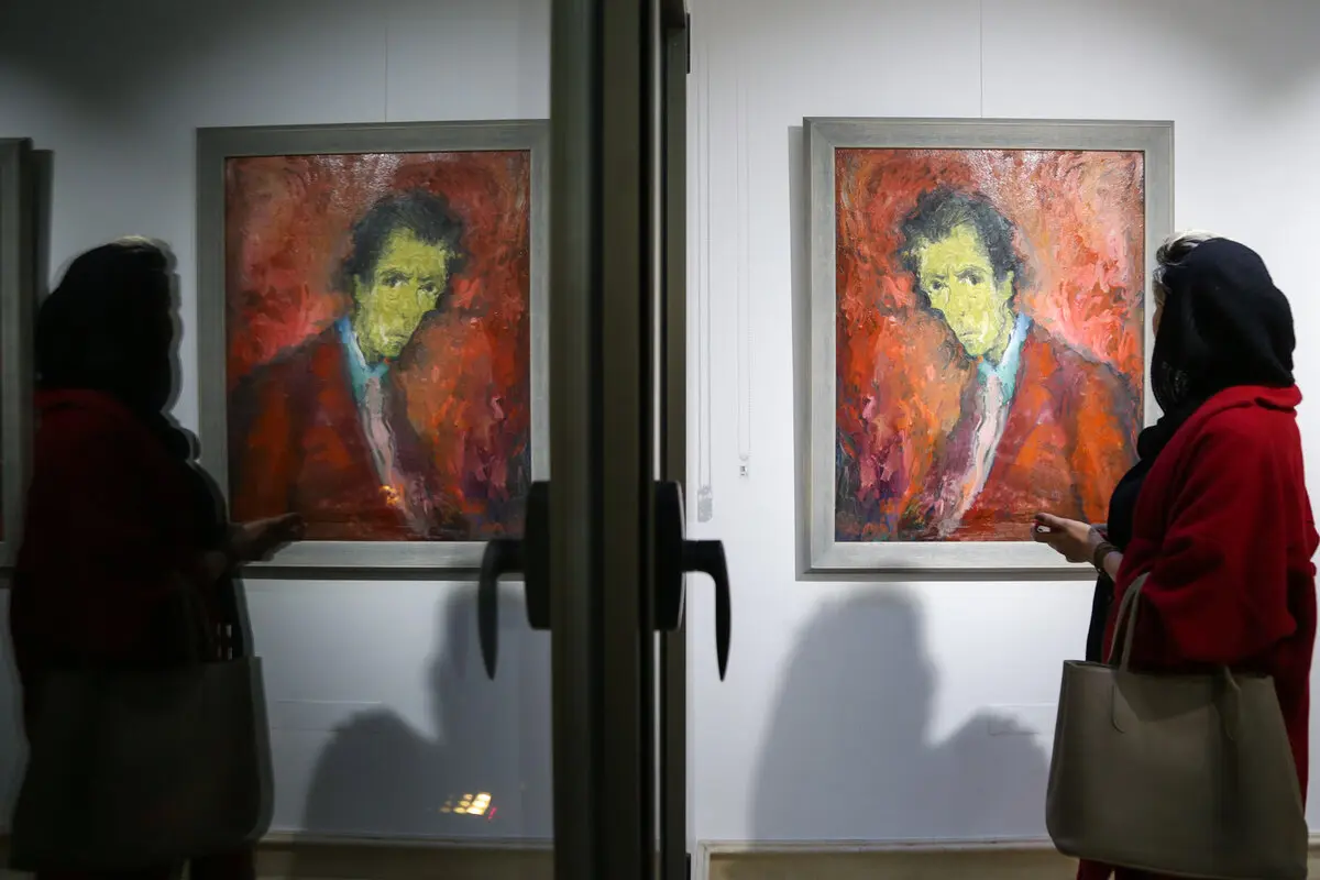 See Ebrahim Faraji Art in Cama Gallery