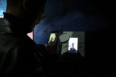 نمایشگاه آثار شکوفه خرم‌رودی و تابا فجرک در گالری زیرزمین دستان