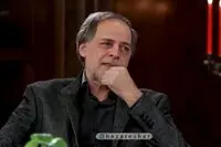 ویدئو: بوی عیدی فرهاد چرا ماندگار شد؟/ جادوی شهیار قنبری و اسفندیار منفردزاده ؟