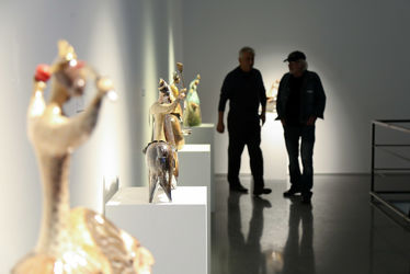 نمایشگاه آثار بهزاد اژدری در گالری اعتماد باغ نگارستان