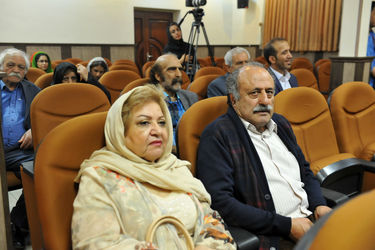 تجلیل از هنرمندان پیشکسوت متولد اردیبهشت ماه