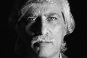 Beyzaei’s Facing Mirrors Published