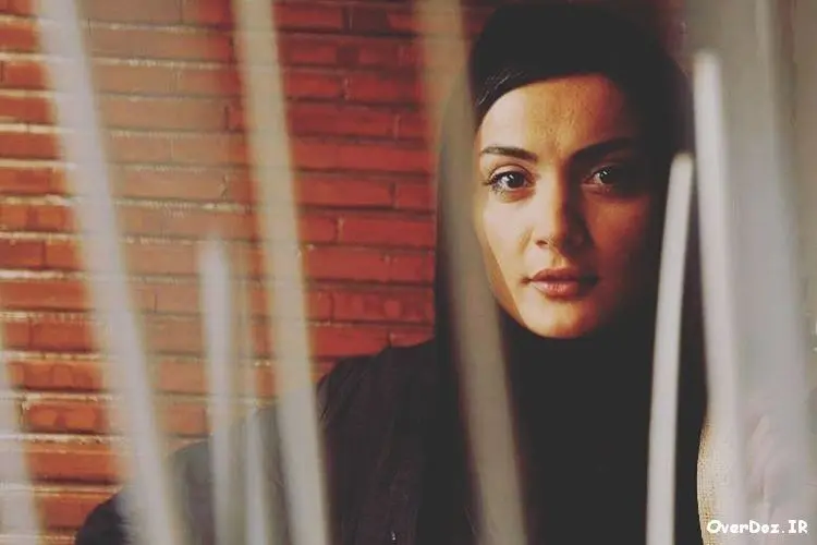 السا فیروزآذر: کارم این بود که در بازار آدم‌ها را تماشا می‌کردم!
