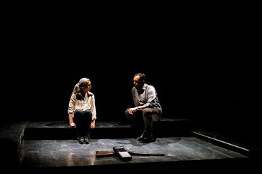 اجرای نمایش "مرگ و دوشیزه" در تماشاخانه پالیز