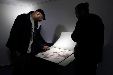 عظیم مرکباتچی با کانسپت کوراب در گالری مژده