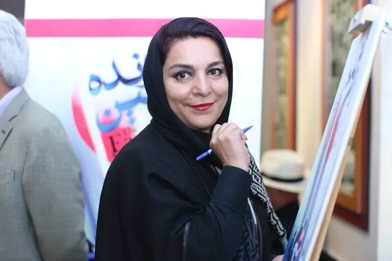 پاسخ تهمینه میلانی به منتقدانش / بدخواهان کینه‌جو هر چه می‌خواهند بگویند