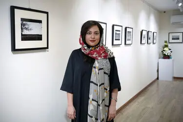 نمایشگاه عکس مژگان راسخی‌نژاد و محیا کشفی در گالری بهارک