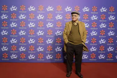 اکران سریال "نهنگ آبی" در باغ کتاب