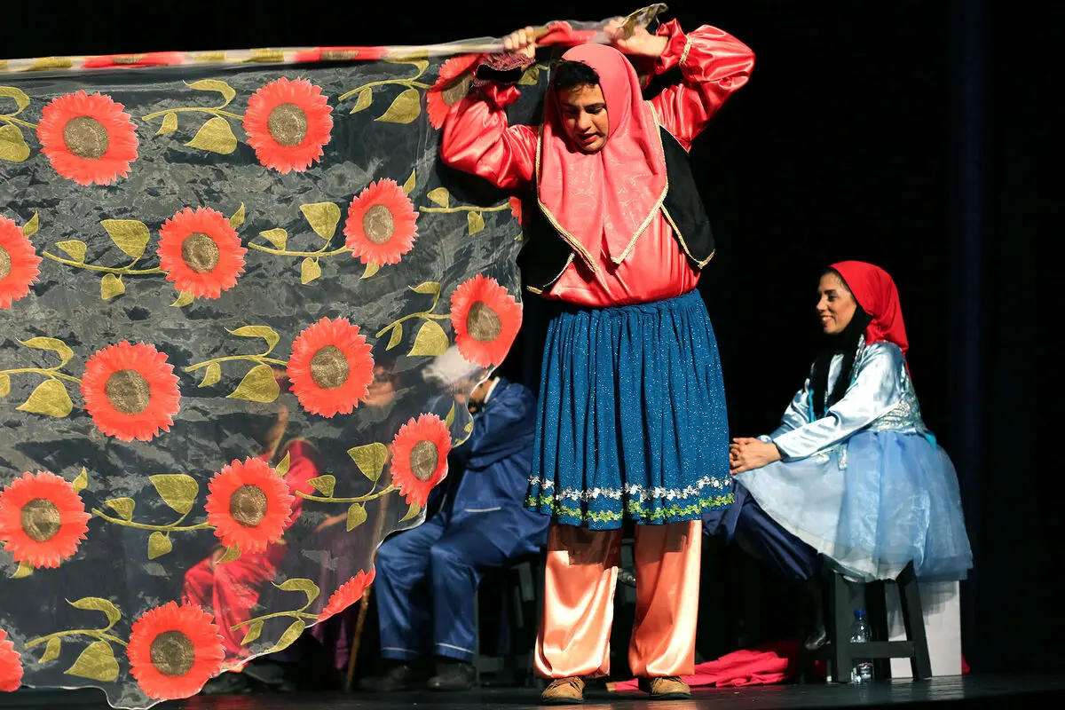 نمایش 