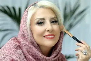 مرجانه گلچین با لباس عروس زمین خورد/ فیلم