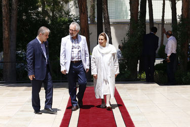 جشن تولد هنرمندان پیشکسوت متولد تیر ماه