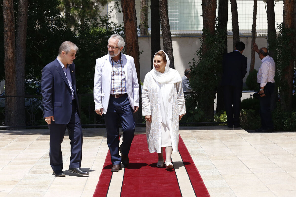 جشن تولد هنرمندان پیشکسوت متولد تیر ماه